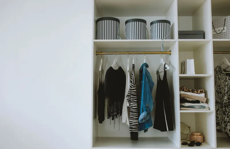 One Shoe, Infinite Outfits: Why Minimalists Are Building Their Entire Wardrobe Around Yeezy Slides